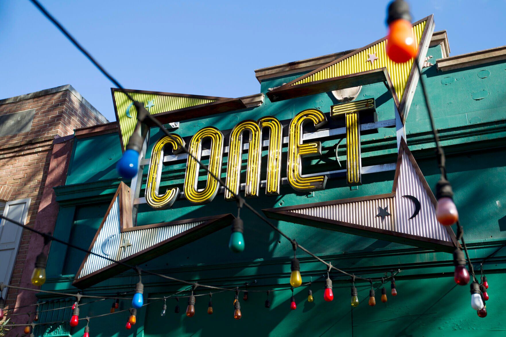 2016: Comet Ping Pong